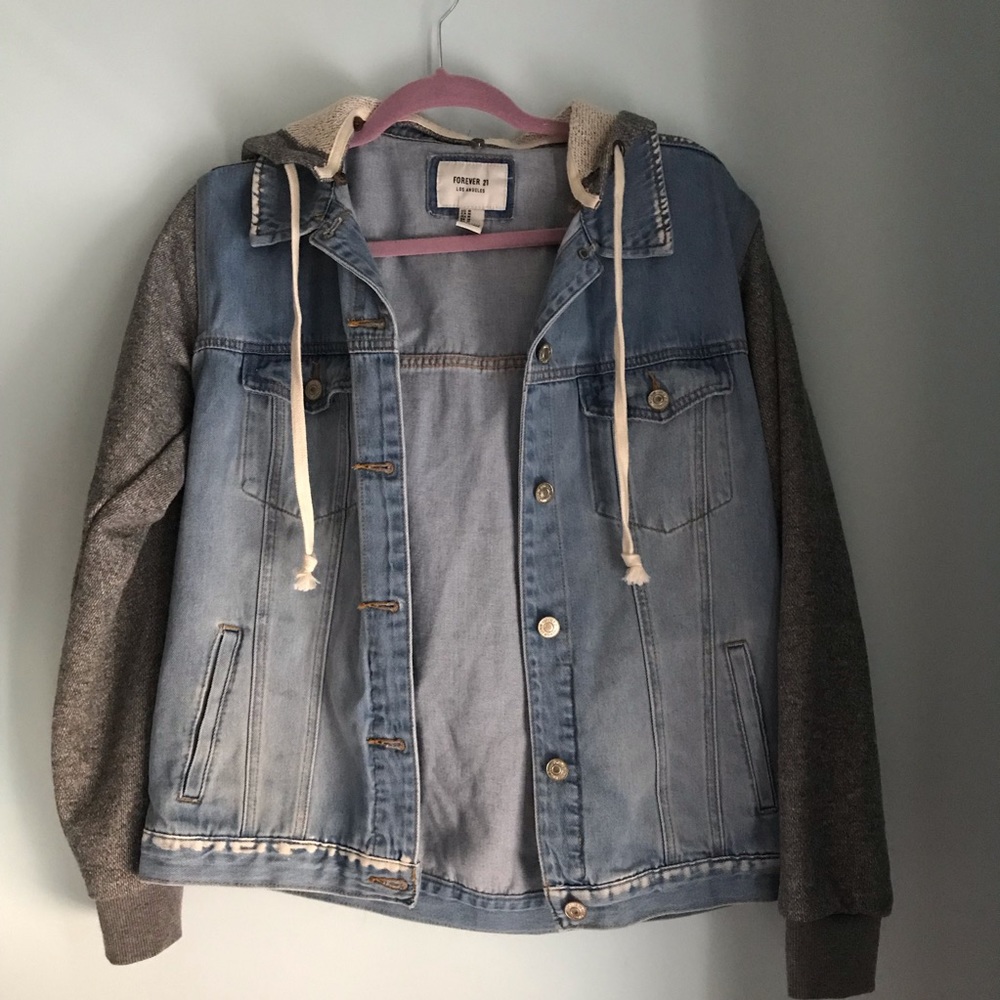 Jean jacket sweatshirt! New without tags! - Picture 2 of 4